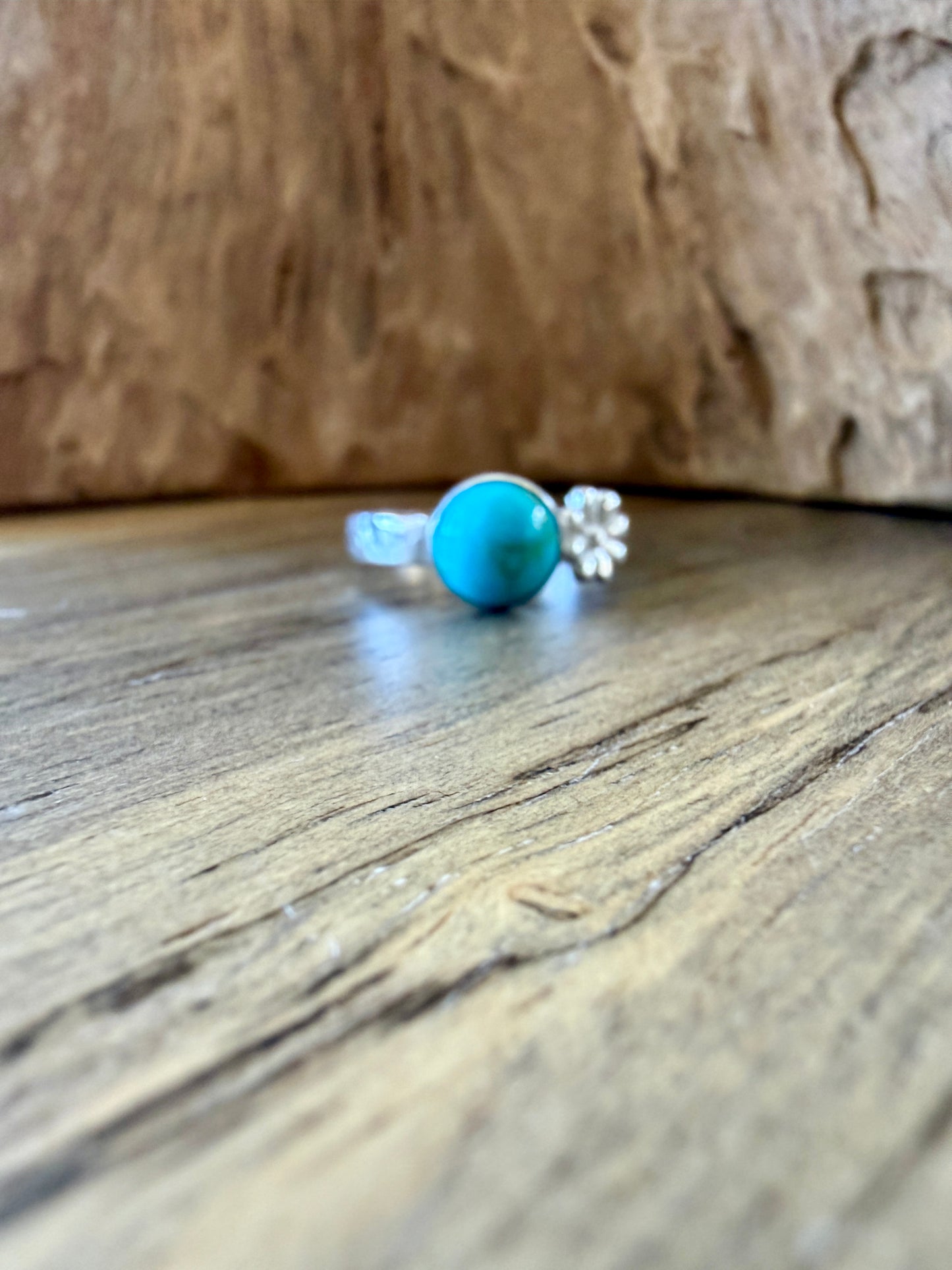 Turquoise flower ring