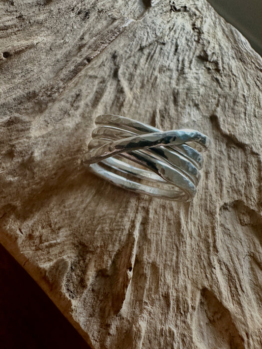 Unbroken sterling silver ring