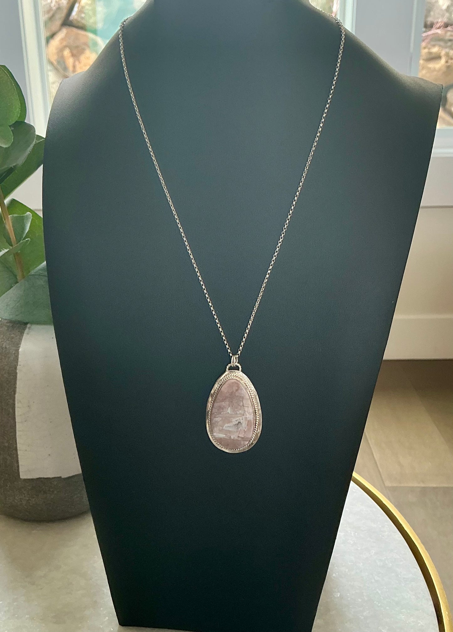 Pink jasper agate necklace