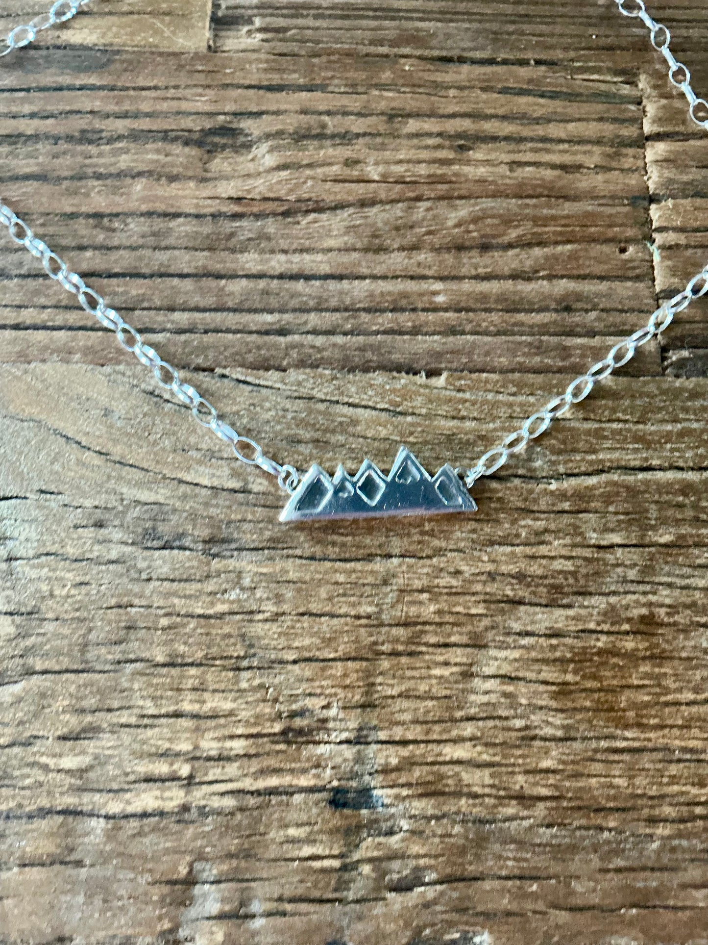 The mountains are calling necklace