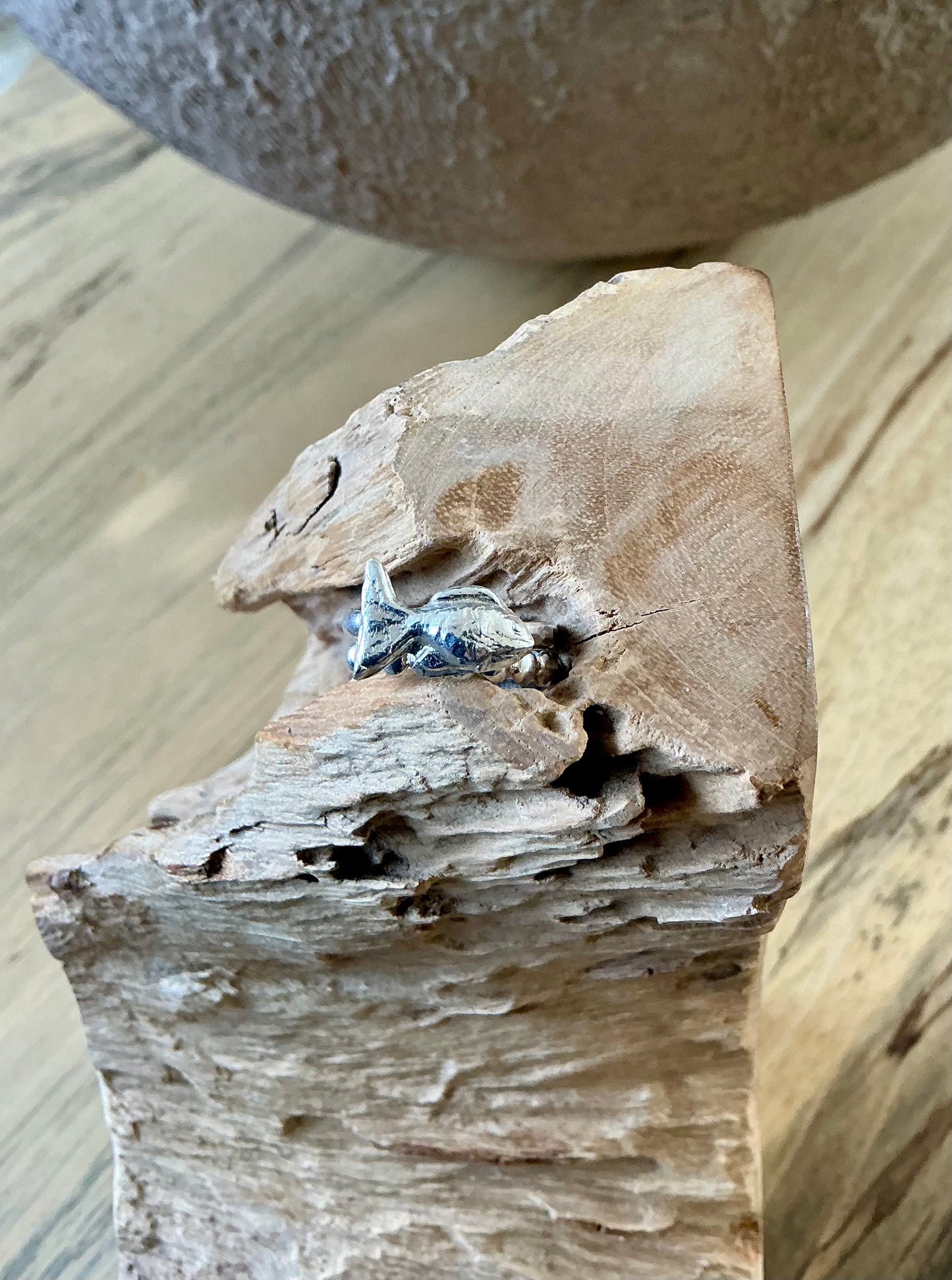 Just keep swimming ring