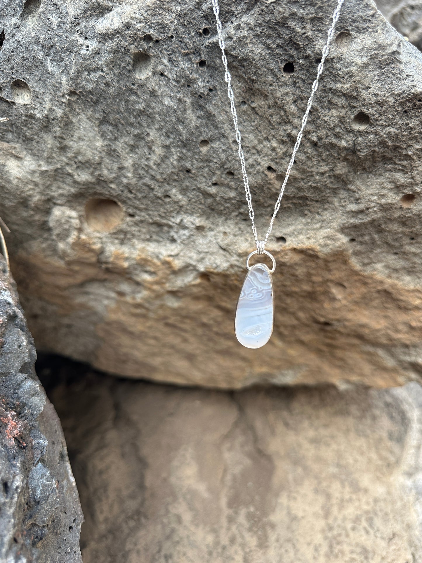 Tube Agate silver necklace