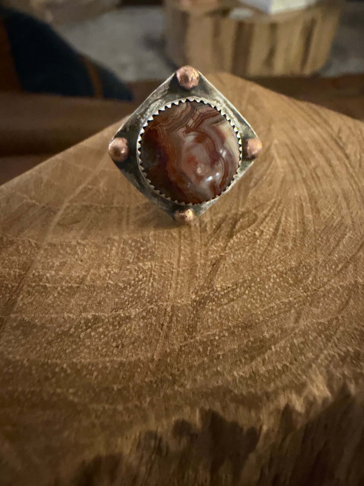 Crazy lace Agage with copper accents