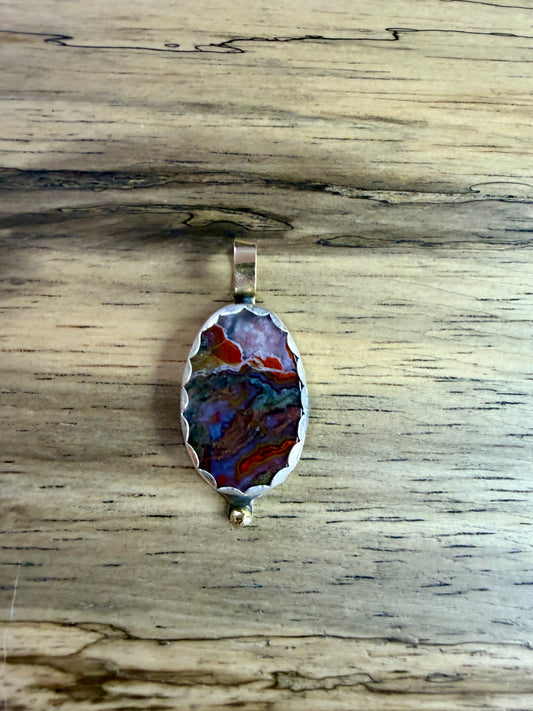 Abstract agate pendant