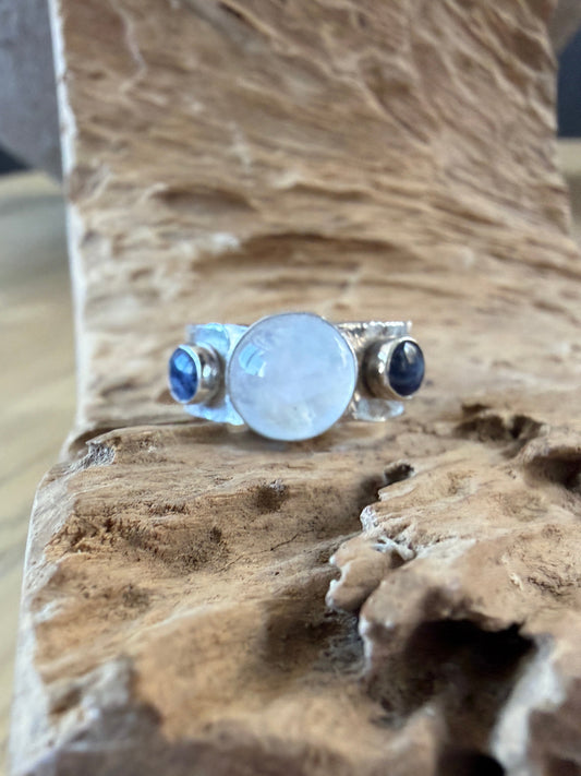 Moonstone and Lapis thick band ring